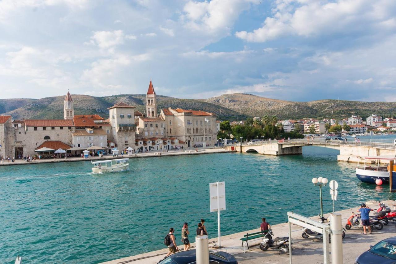 Vila Liza Bed and Breakfast Trogir Exterior foto