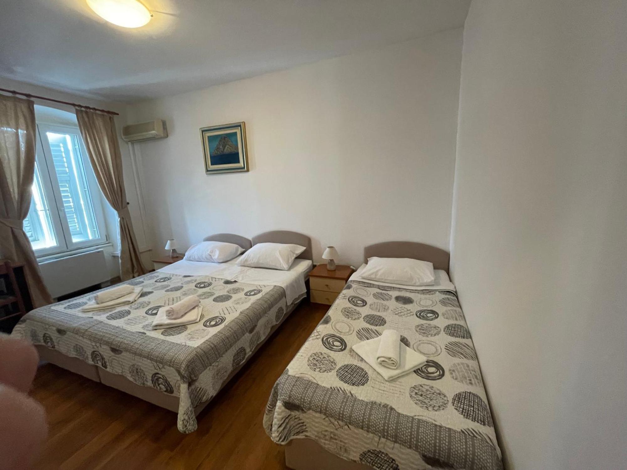 Vila Liza Bed and Breakfast Trogir Exterior foto